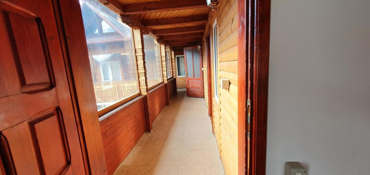 הוילה ברזוי Casa Colt De Rai מראה חיצוני תמונה